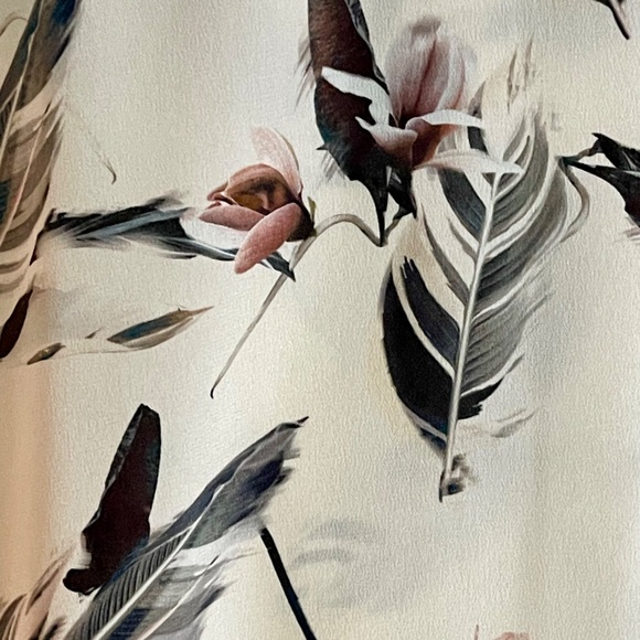 All Saints 100% Silk Palest Pink Feathered Print Helle Shirt Dress ~ Size 8 - Picture 6 of 8